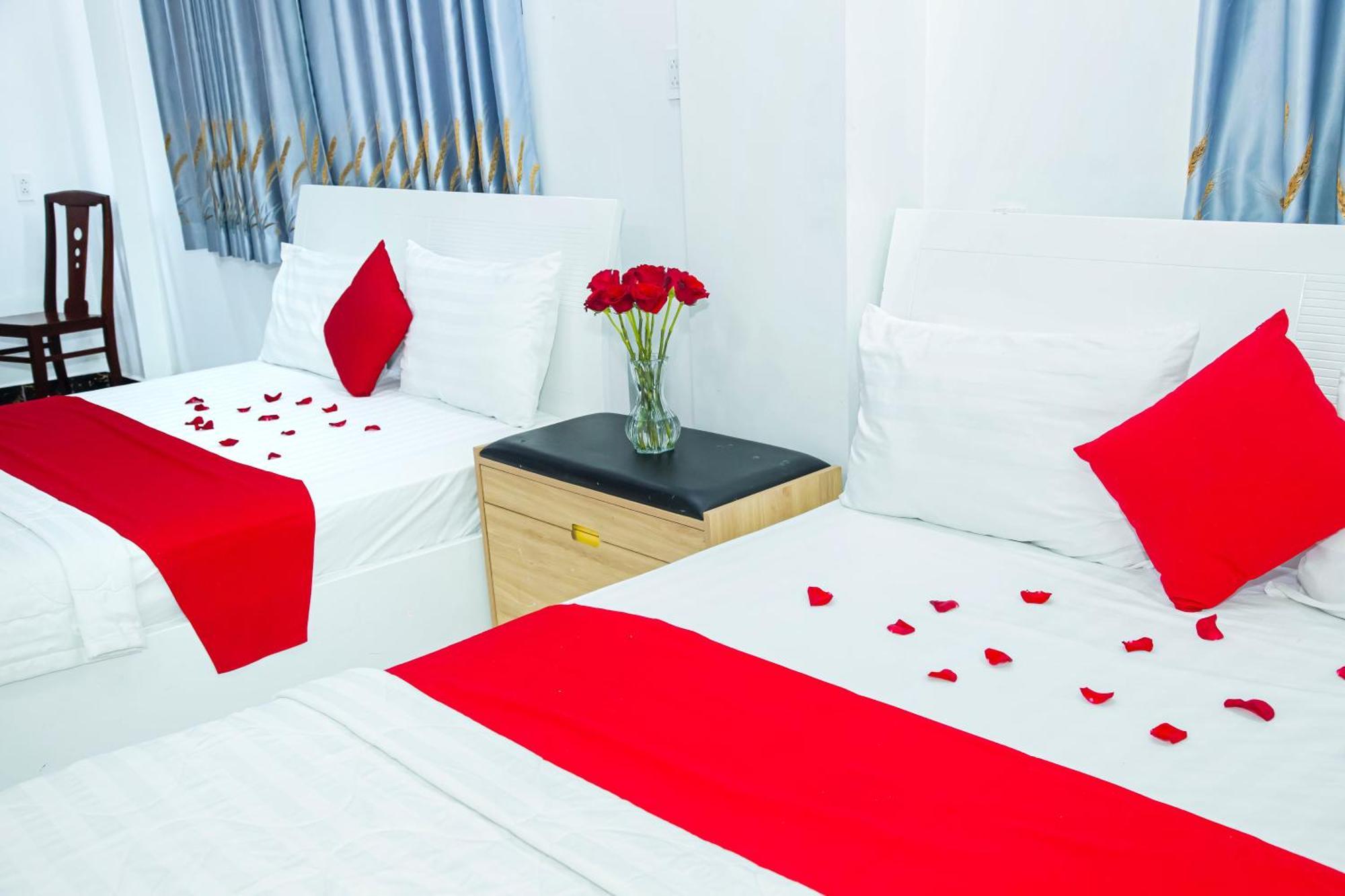 Gia Bao Hotel Quan 7 Bandar Ho Chi Minh Luaran gambar