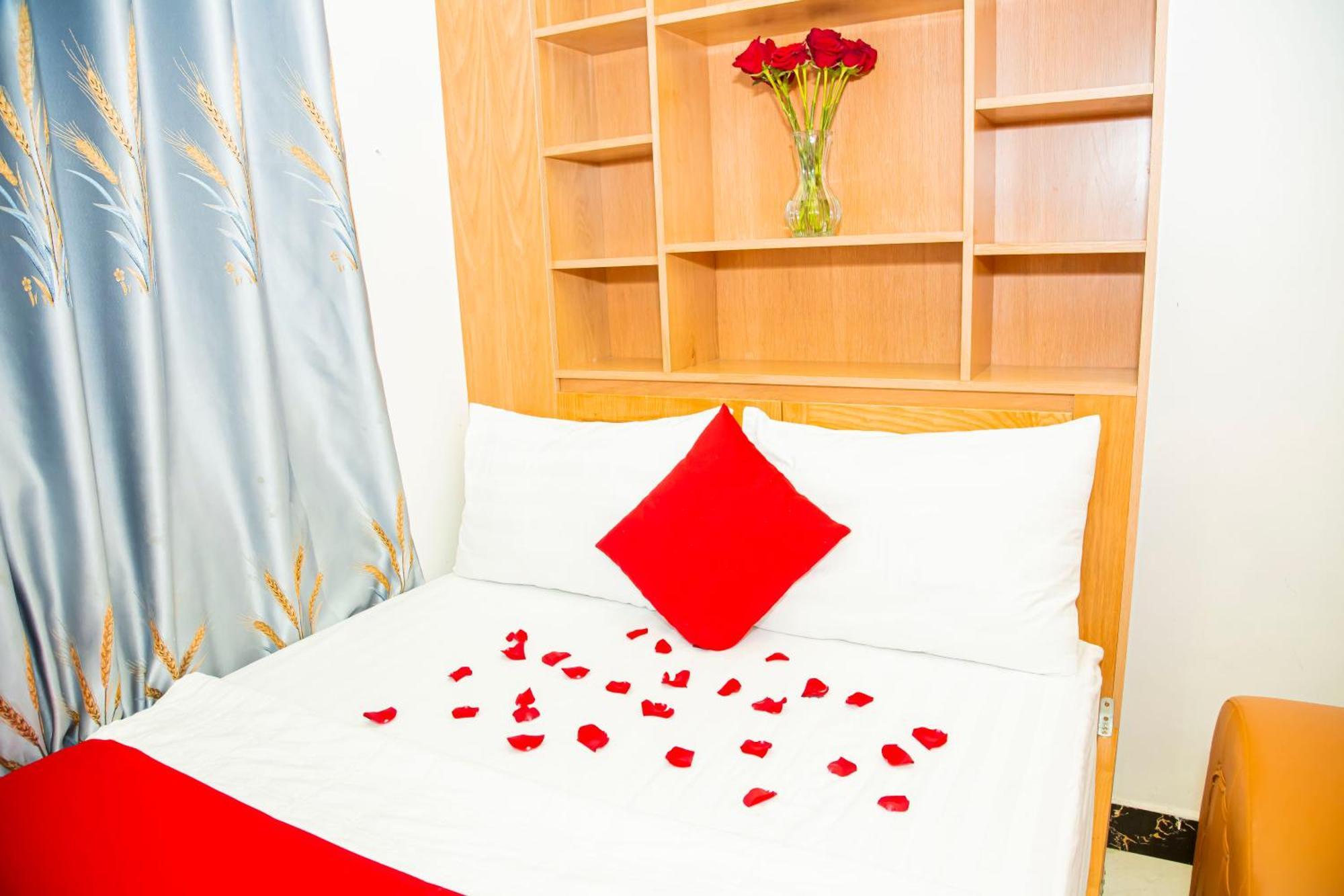 Gia Bao Hotel Quan 7 Bandar Ho Chi Minh Luaran gambar